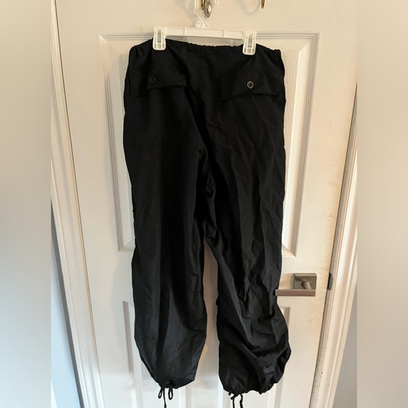 Parachute pants - Picture 2 of 4